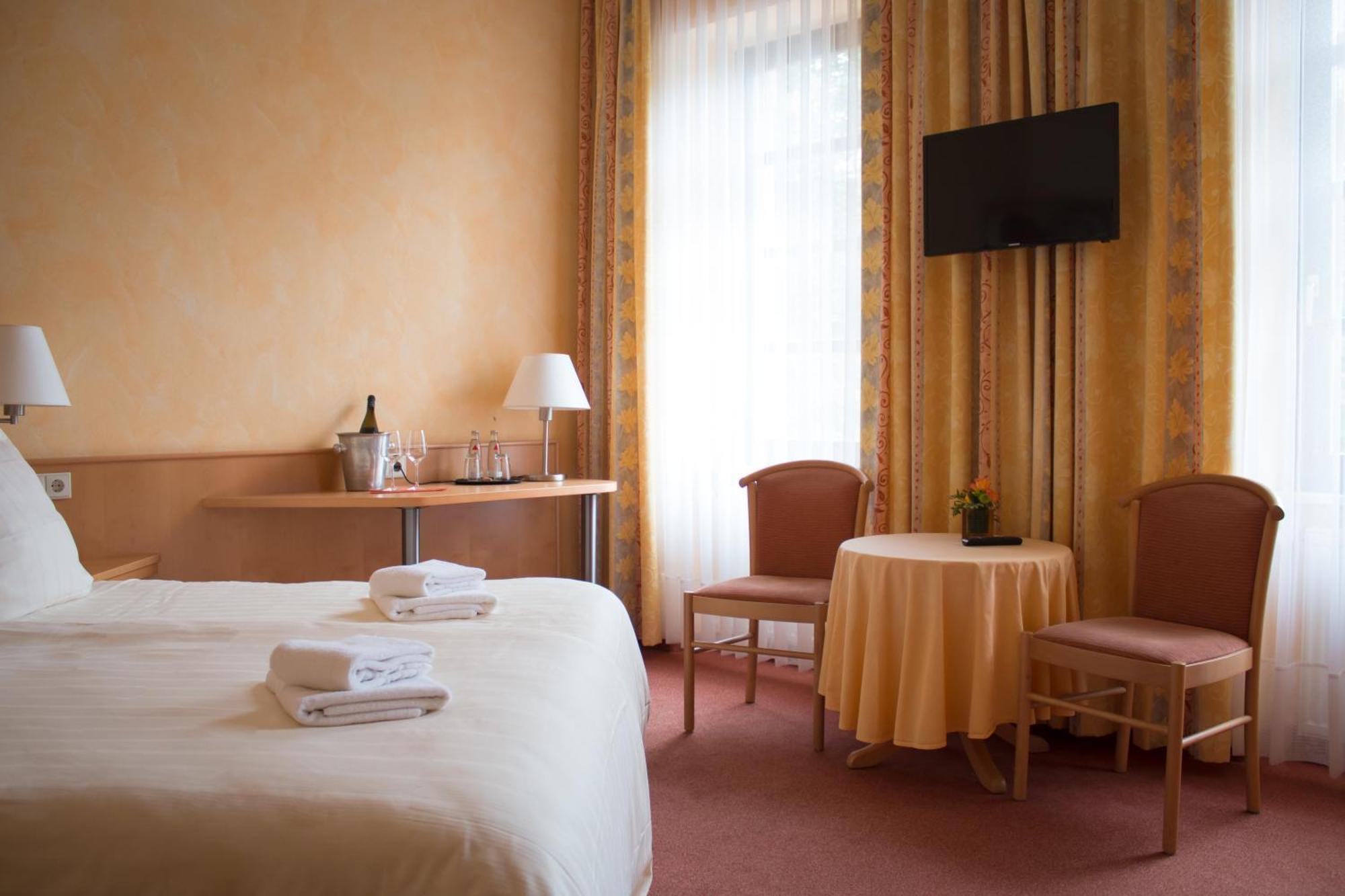 Hotel Bremerhof Kaiserslautern Oda fotoğraf